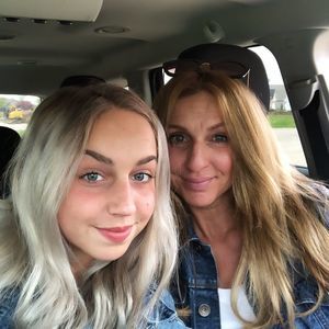 Meet your Posher, Christine